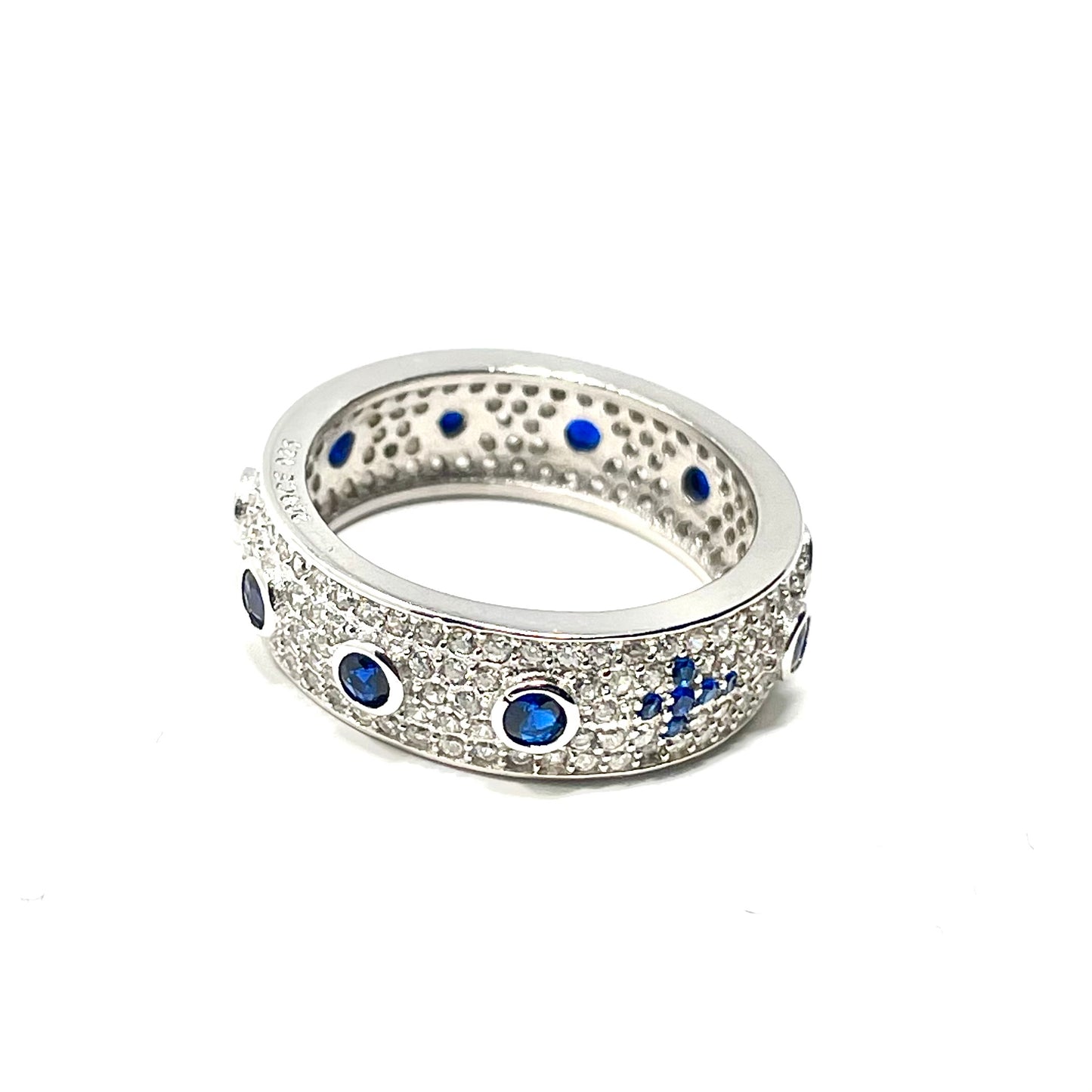 Anello "Rosario" in Argento925 con zirconi Blu e dettagli eleganti